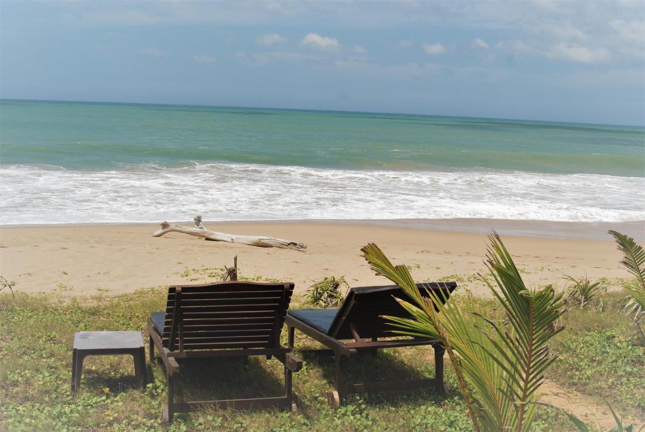 Lanka Beach Boutique Bungalows & Grand Villa Tangalle Exterior photo