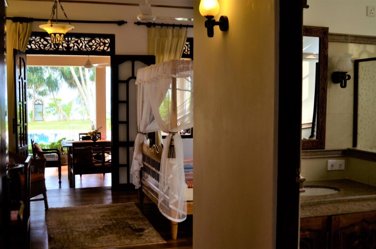 Lanka Beach Boutique Bungalows & Grand Villa Tangalle Exterior photo