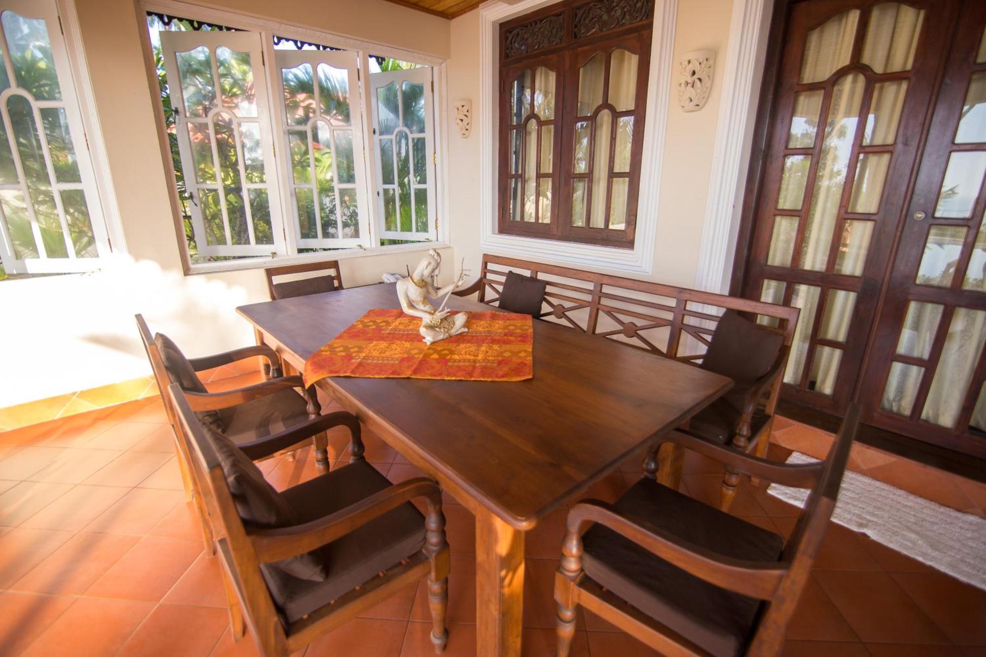 Lanka Beach Boutique Bungalows & Grand Villa Tangalle Exterior photo